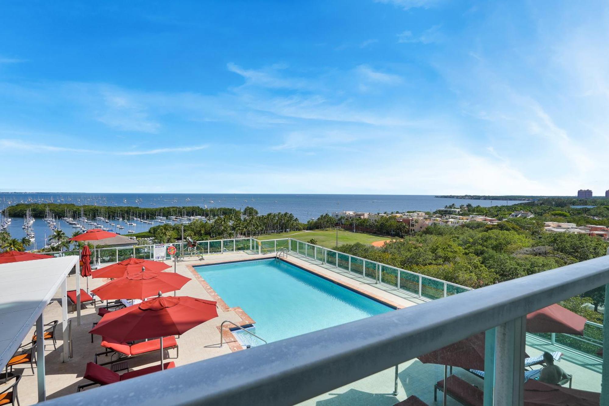 Tropical Paradise Spacious 3 Bedroom Miami